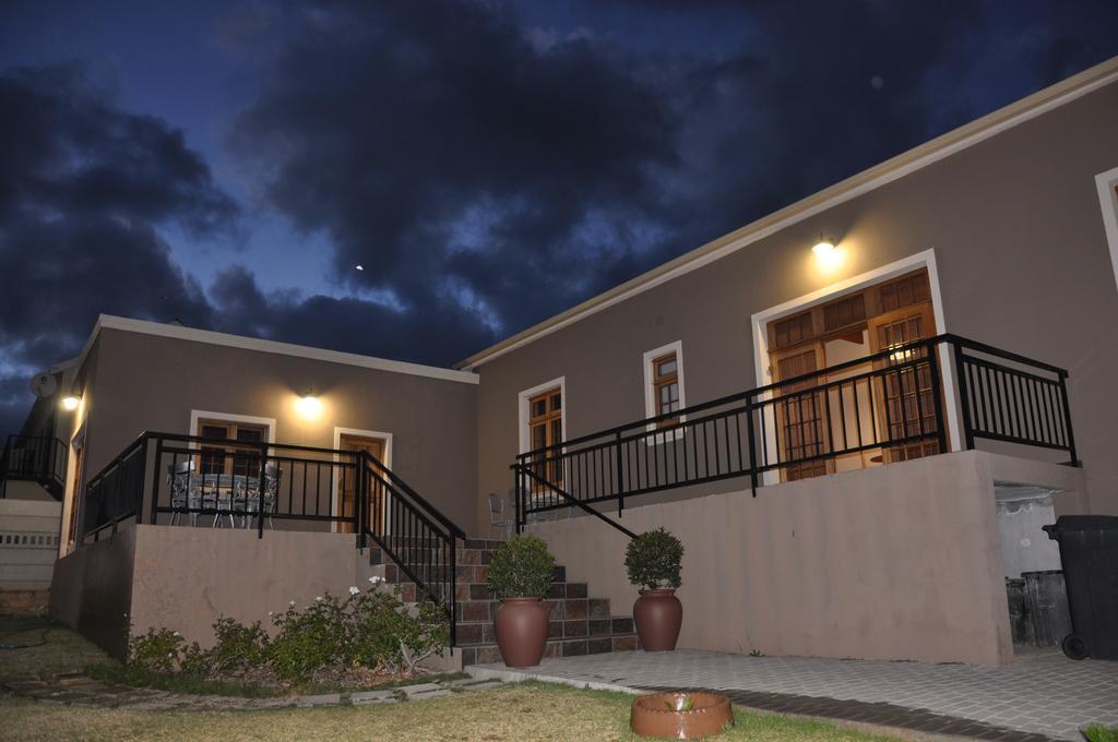 Berg En Dal Guesthouse Villiersdorp Luaran gambar